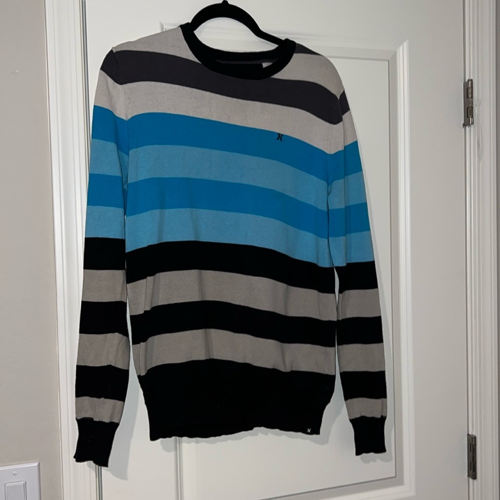 Men’s Hurley Sweater Medium